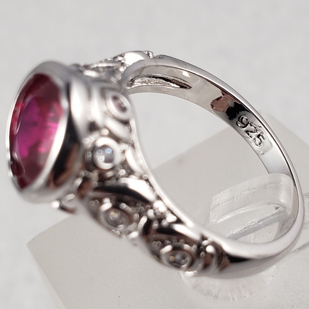 Sterling Bezel Set Red Ring - Picture 5 of 8